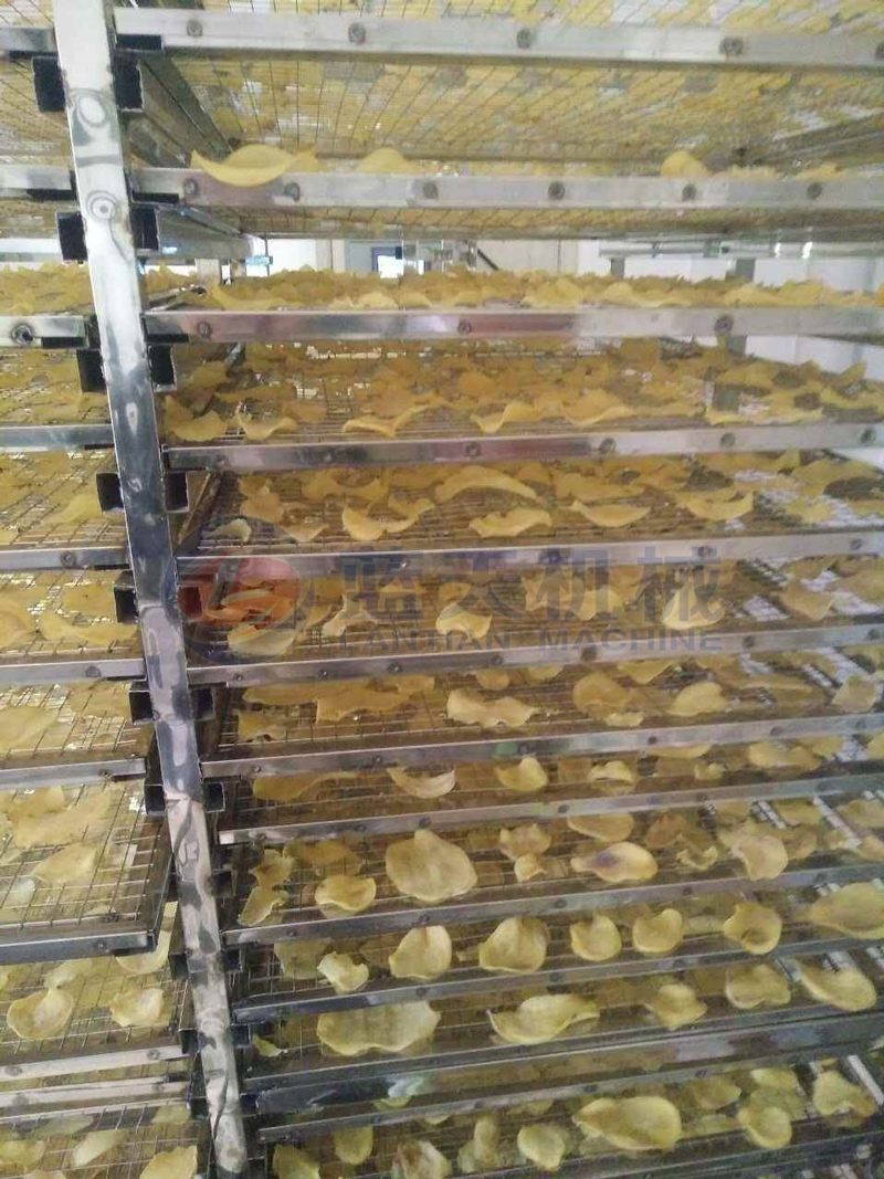 our potatoes dryer machine can keeps edible value well.