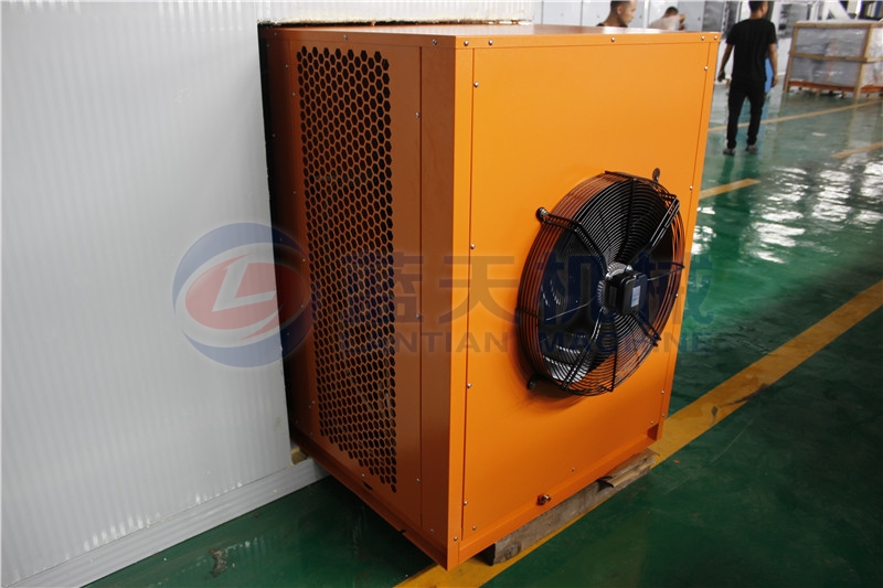 Our straw mushrooms dryer machine belongs to the air energy heat pump box dryer