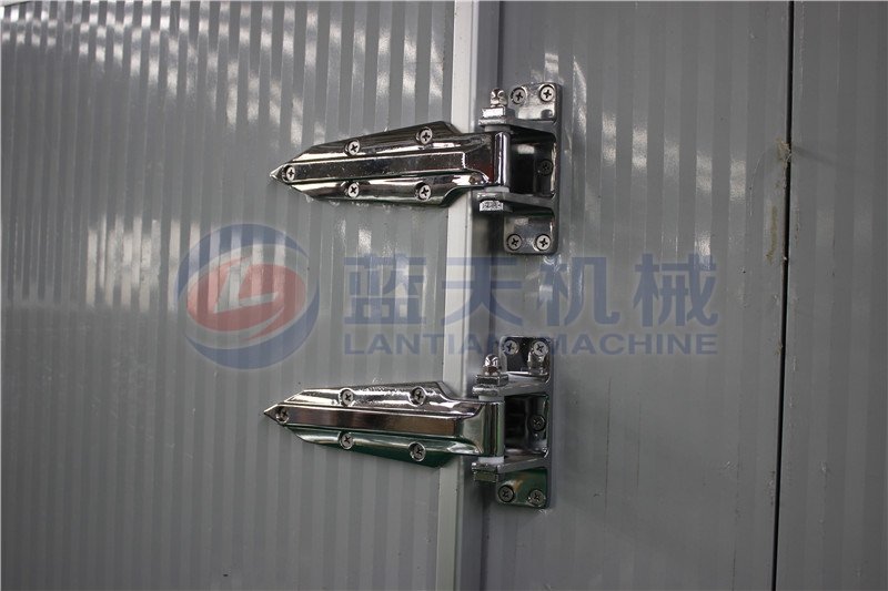 We are a sweet potatoes drying machine supplier,our sweet potatoes dryer machine price is reasonable